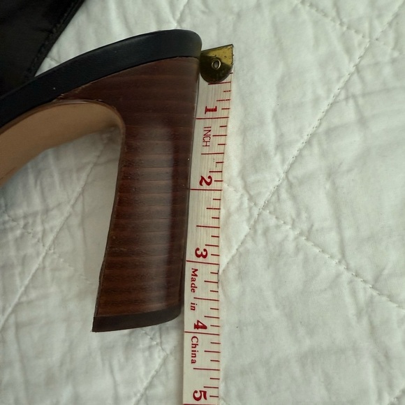 Vince Camuto heel sandals 👡 - Picture 8 of 12